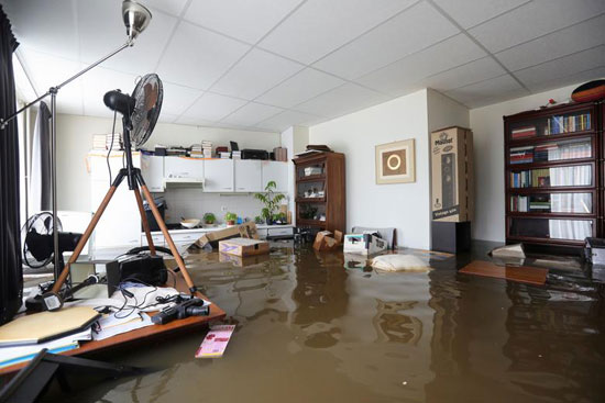 هولندا فيضانات (11)