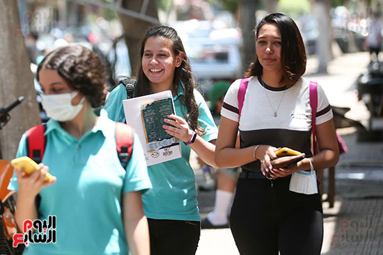 كريم عبد العزيز (12)