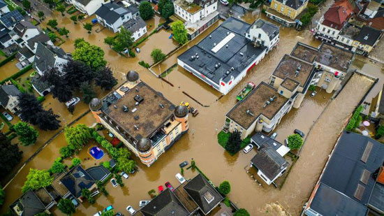 هولندا فيضانات (8)