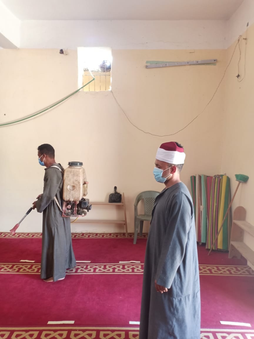 الاوقاف تجرى تطهير 1300 مسجد لصلاة العيد