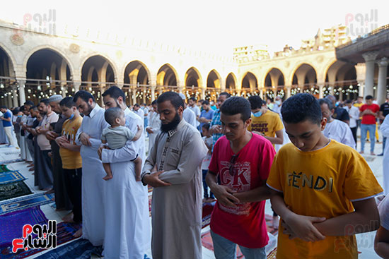 صلاة العيد في جامع عمرو بن العاص (19)