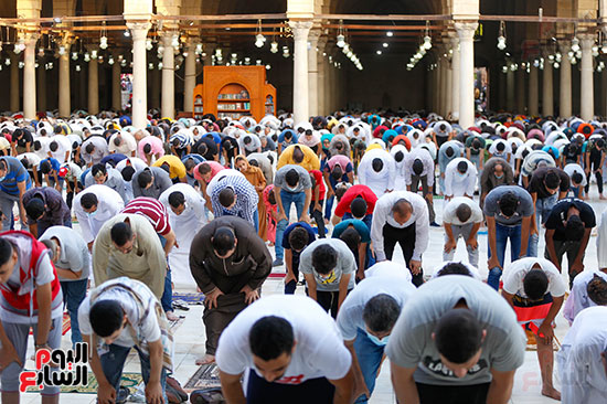 صلاة العيد في جامع عمرو بن العاص (20)