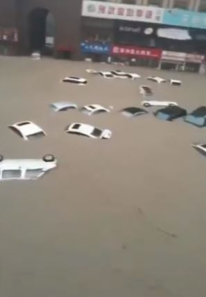 غرق السيارات