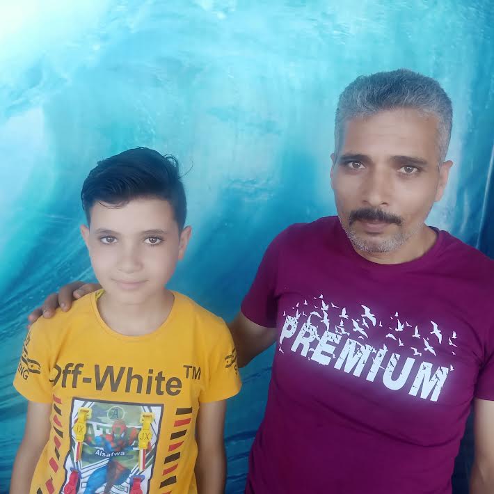 محمد مع والده