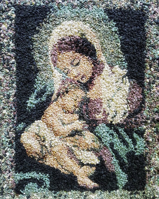 مريم والسيد المسيح
