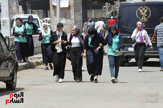 طلاب الثانوية العامة (24)