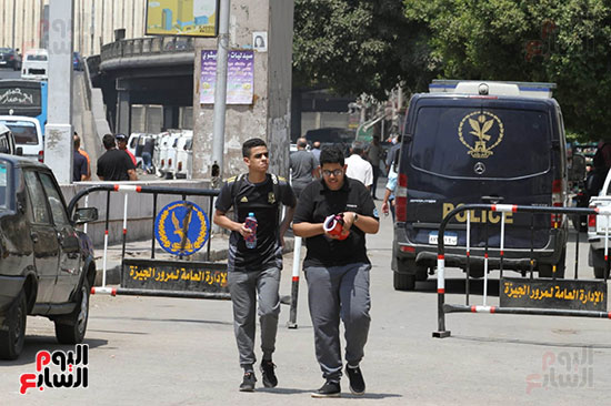 طلاب الثانوية العامة (22)