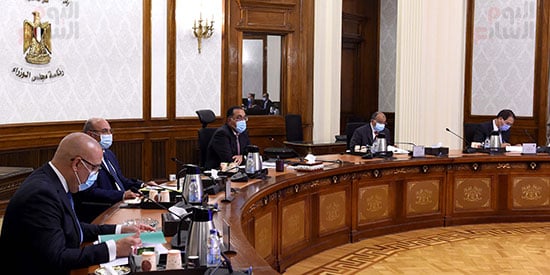 اجتماع رئيس الوزراء (2)