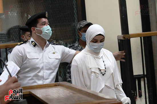 تأجيل محاكمة الهارب محمد على و102 آخرين بتهمة التحريض على العنف لـ24 أغسطس (7)
