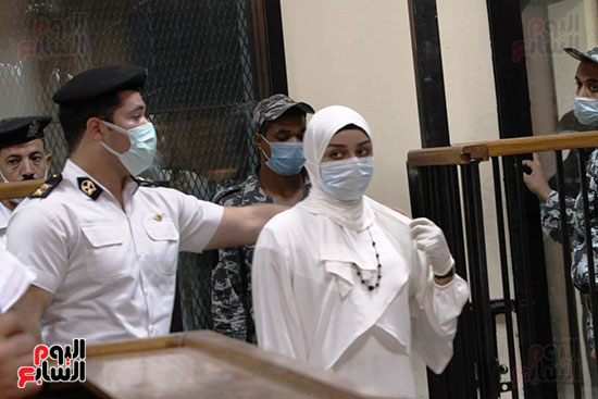 تأجيل محاكمة الهارب محمد على و102 آخرين بتهمة التحريض على العنف لـ24 أغسطس (12)