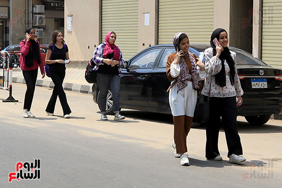 امتحانات الثانويه العامه (8)