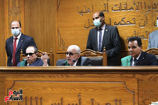 تأجيل محاكمة الهارب محمد على و102 آخرين بتهمة التحريض على العنف لـ24 أغسطس (15)