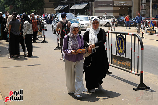 امتحانات الثانويه العامه (11)