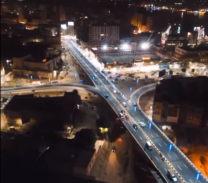 جمال الكوبرى ليلا