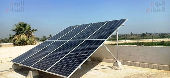 ألواح-الطاقة-الشمسية-ببنى-سويف-لتوليد-الكهرباء-للمصالح-الحكومية-(1)