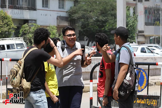 خروج طلاب الثانوية العامة (15)