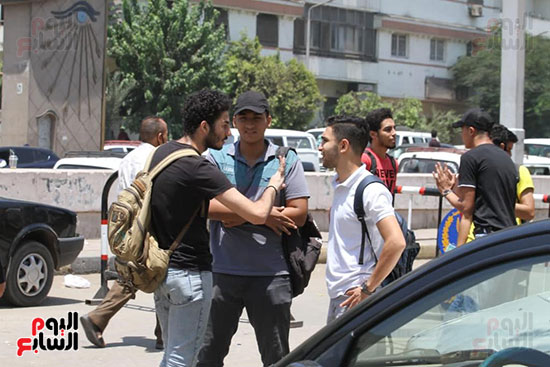 خروج طلاب الثانوية العامة (13)