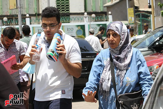 خروج طلاب الثانوية العامة (10)