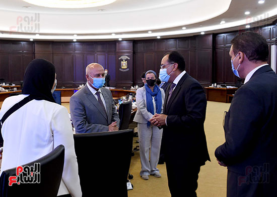 مجلس الوزراء (9)