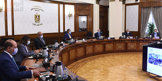 اجتماعً متابعة مخطط تطوير شبكة الطرق والمحاور بمناطق غرب القاهرة الكبرى (4)