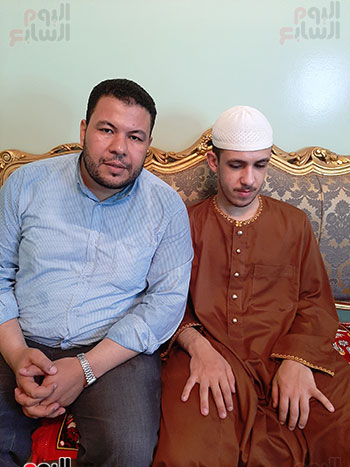 محمد-مع-صديقه-على-الوزير