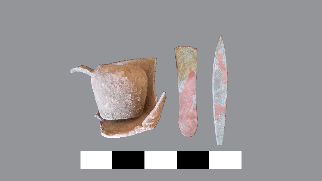 القطع الأثرية المكتشفة (7)