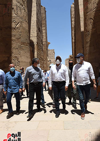 جولة رئيس الوزراء بالاقصر (18)