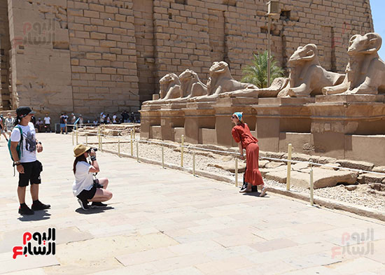 جولة رئيس الوزراء بالاقصر (5)