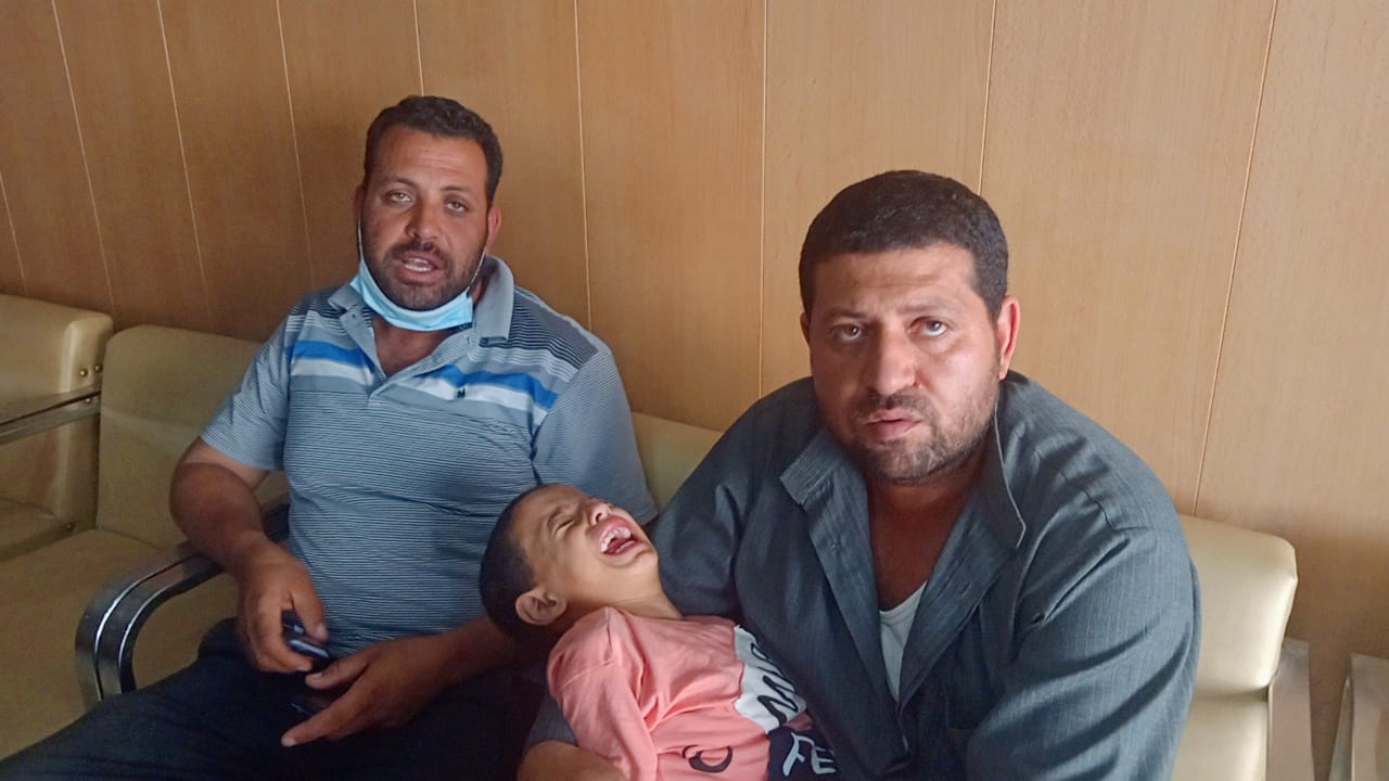 بكاء الطفل بكاء الطفل