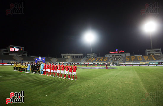 فريق الاهلى و المقاولون العرب