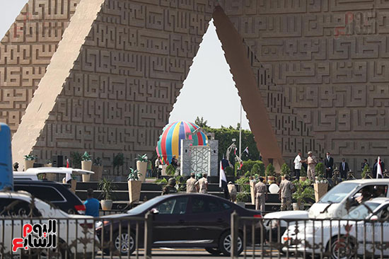 استعدادات تشييع جثمان السيدة جيهان السادات فى قبر الرئيس الراحل محمد أنور السادات بالمنصة (11)