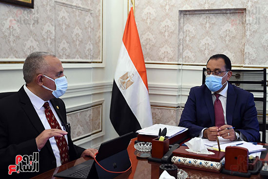 جانب من الاجتماع (4)