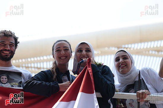 وصول البطلة جيانا فاروق إلى مطار القاهرة بعد إنجاز طوكيو (5)