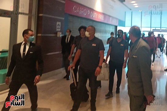 بعثة منتخب اليد تصل مطار القاهرة قادمة من طوكيو عبر مطار الدوحة (24)