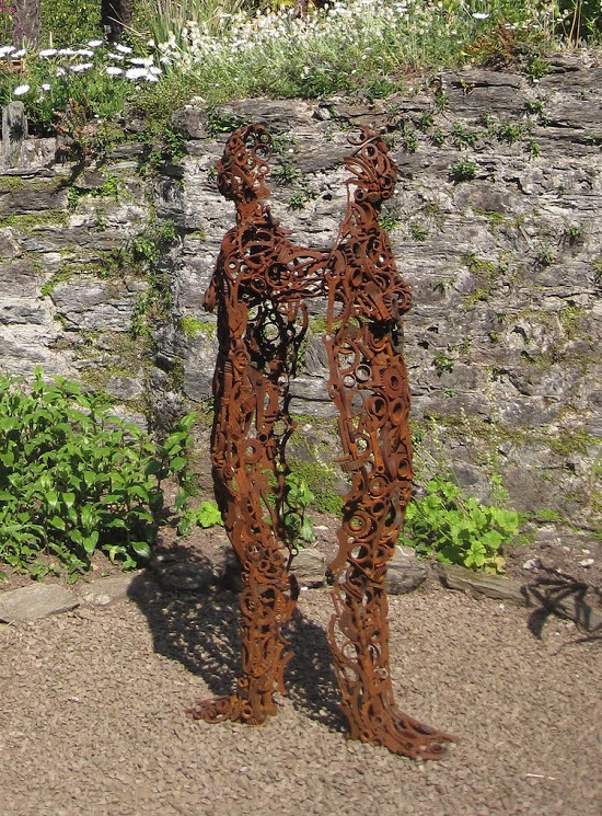 penny-hardy-blown-away-sculpture-15