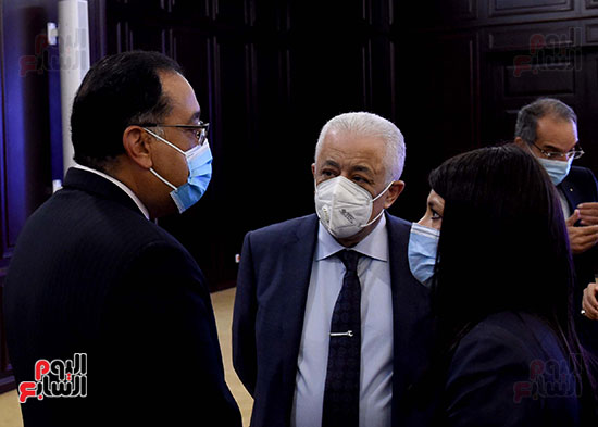 رئيس  الوزراء (8)