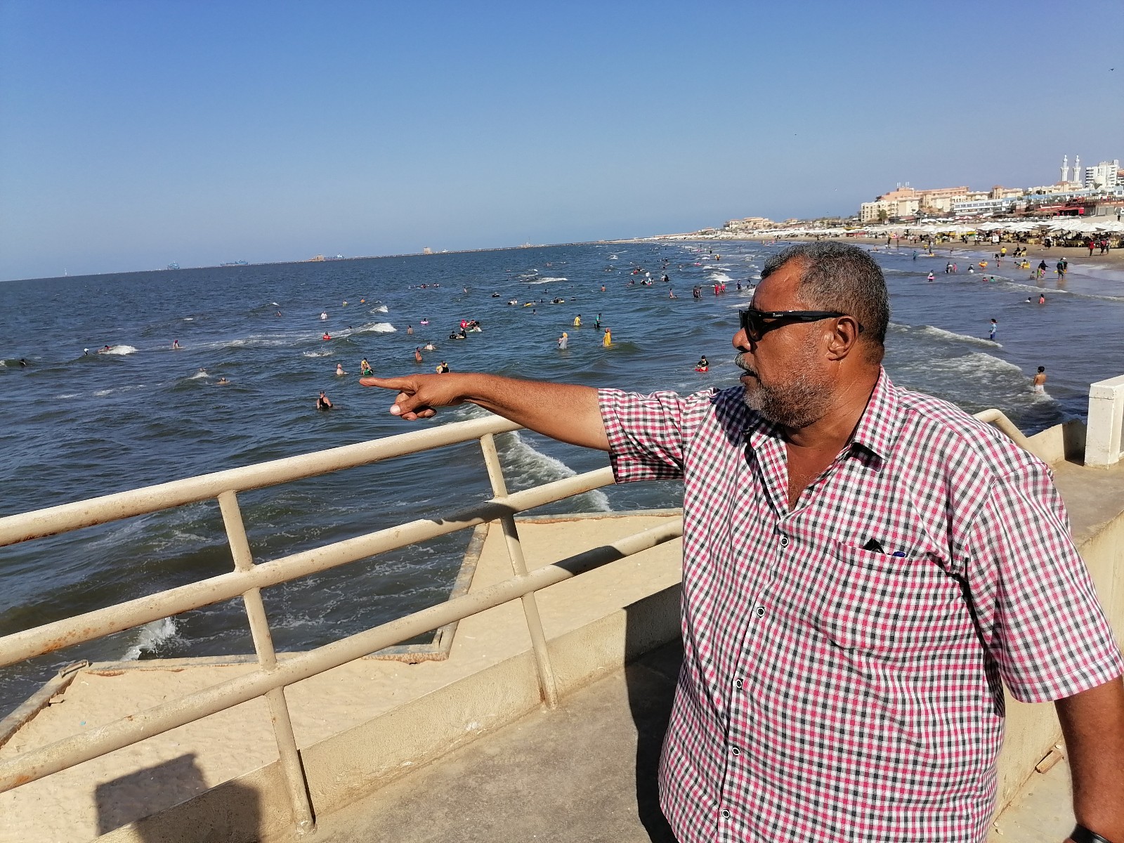 مدير إدارة شاطئ بورسعيد