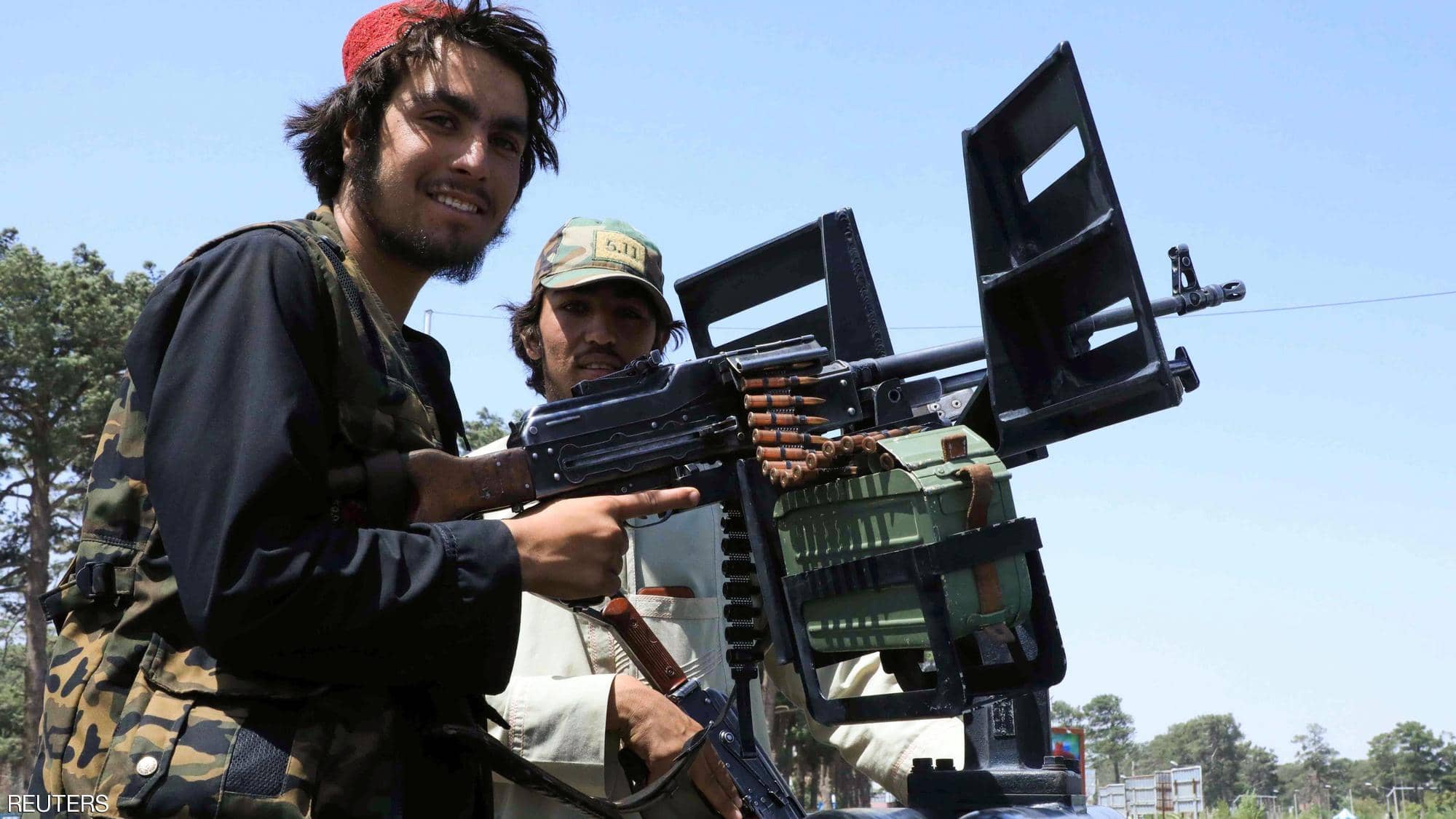 مسلحون من حركة طالبان التي تسيطر على المدن من دون قتال