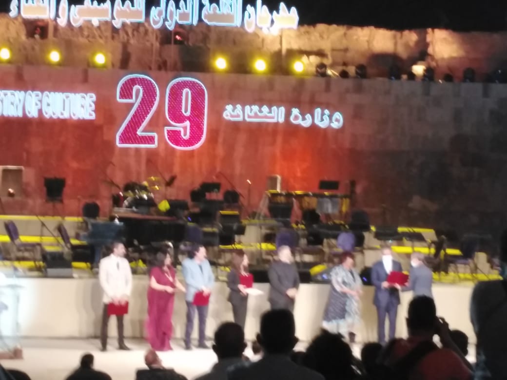 إيناس عبدالدايم  مهرجان القلعة يضيء الساحة الغنائية في مصر  (7)