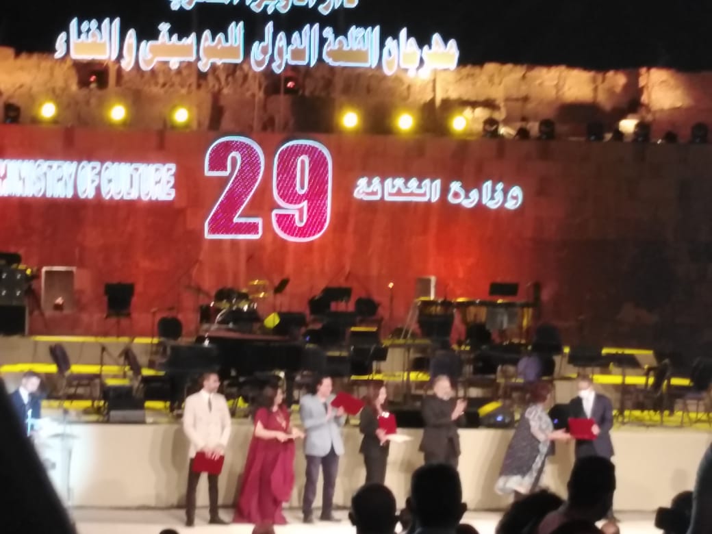 إيناس عبدالدايم  مهرجان القلعة يضيء الساحة الغنائية في مصر  (4)