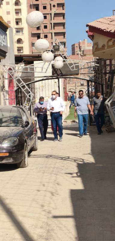 محافظ الشرقية يوجه بفتح شارعين مغلقين أمام المواطنين بمدينة منيا القمح (4)