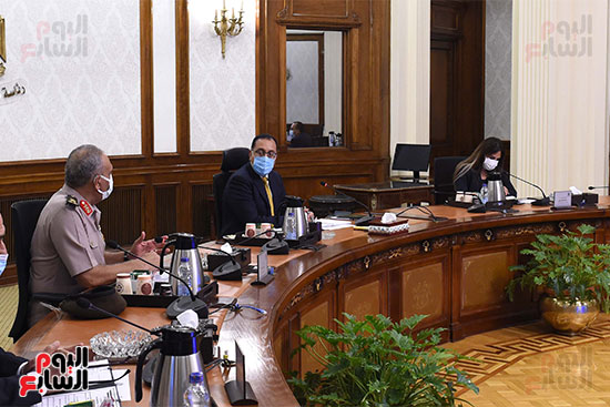 رئيس الوزراء يتابع عددا من مشروعات التطوير الجاري تنفيذها في محافظة القاهرة   (3)