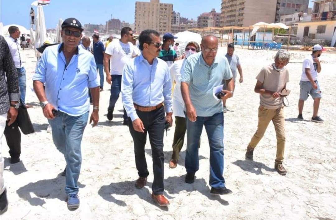 جانب من الحملات على شواطئ الاسكندرية (2)