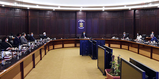 اجتماع مجلس الوزراء بمدينة العلمين   (7)