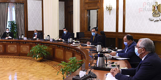 رئيس الوزراء  (2)