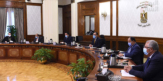 رئيس الوزراء  (1)