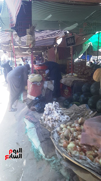 سوق كوم أمبو (1)