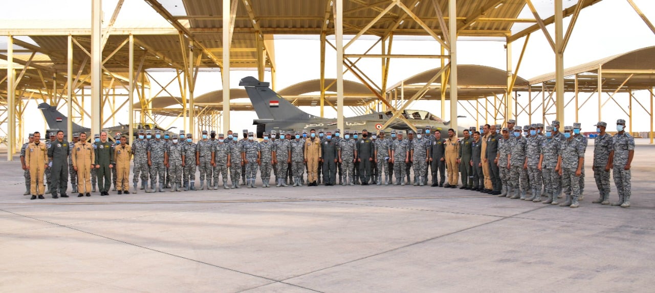 وصول القوات الجوية المشاركة فى التدريب المشترك الجوى المصرى الإماراتى (زايد-3) إلى دولة الإمارات (4)