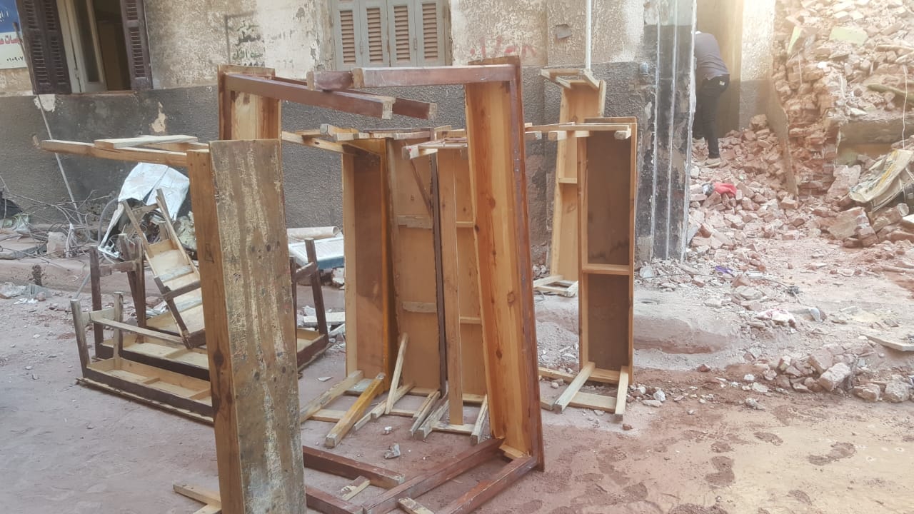 اثار عقار دمنهور المنهار (1)