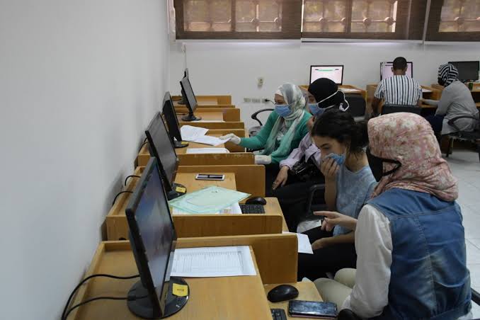 إنطلاق التنسيق الالكتروني بمعامل الجامعة
